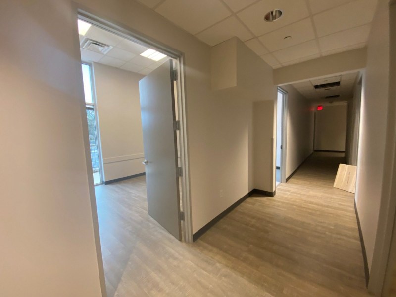 Hanger-Clinic-2