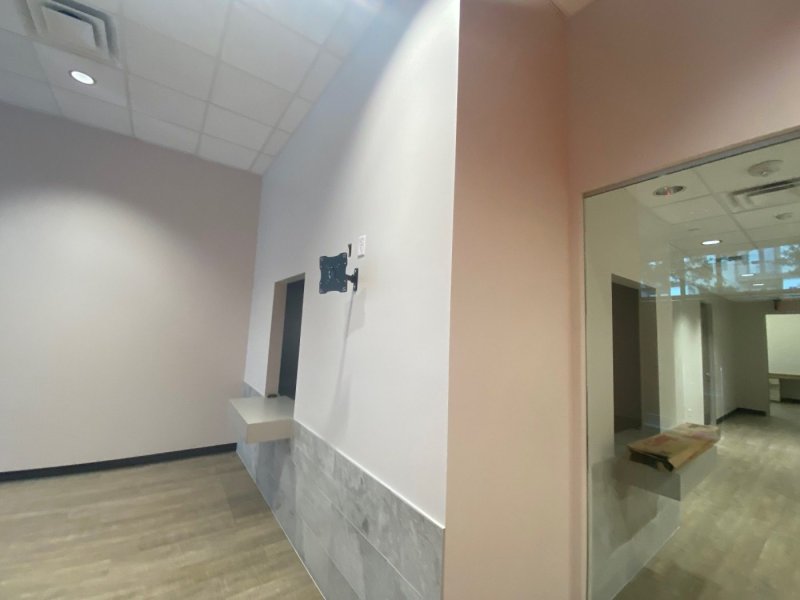 Hanger-Clinic-3